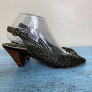 Frye "Maya" Green Leather Laser-Cut Perforated Upper Slingback Sz 8.5